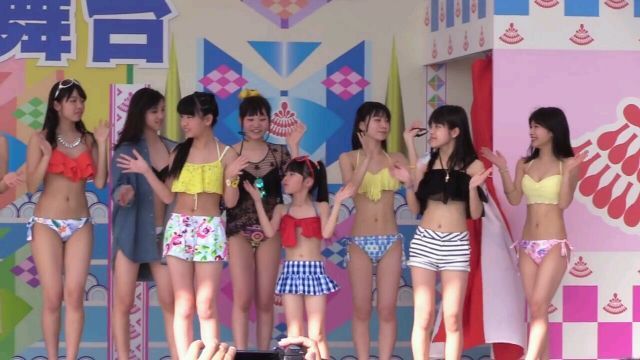博多どんたく巨乳小学生 (7)