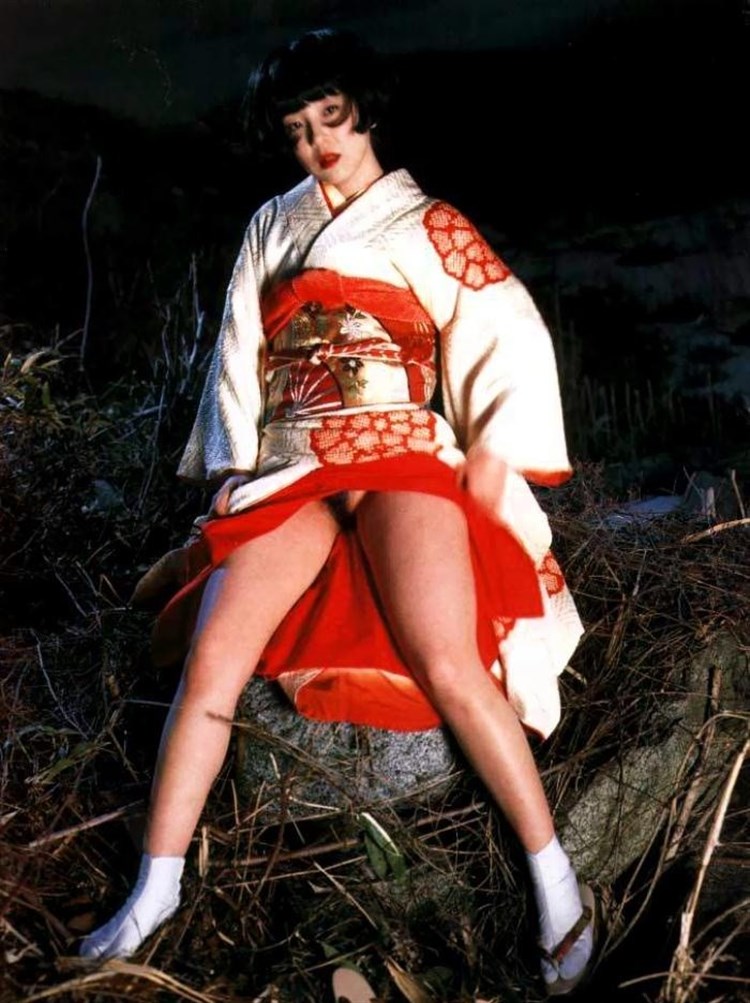 藤田朋子　オマンコ 画像】芸能界一闇が深い藤田朋子のヘアヌード写真集「遠野小説｣発売差し止めの理由って・・・ - エロ画像ちゃぼらんぷエロ画像ちゃぼらんぷ