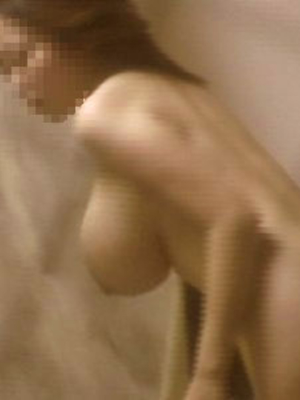 巨乳盗撮エロ画像